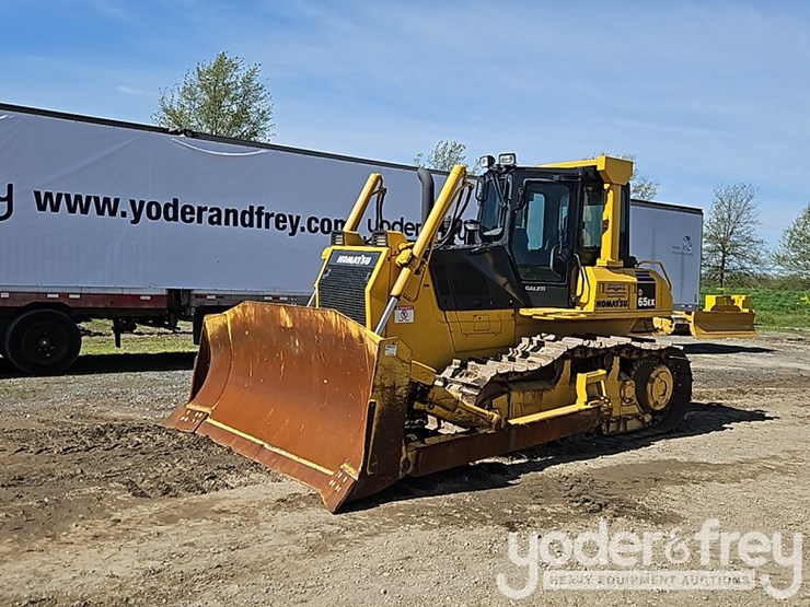 2005-komatsu-d65ex-15-image-1