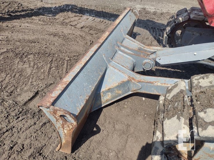 2019-takeuchi-tb290-image-16
