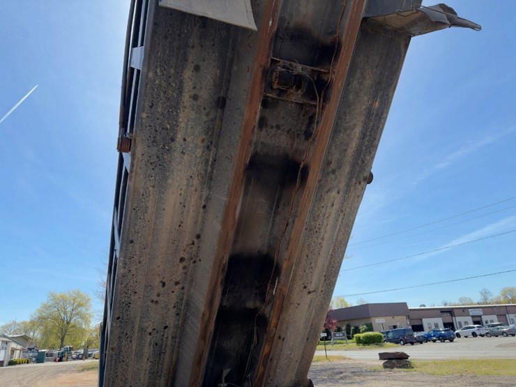 2002-kenworth-t800-image-21