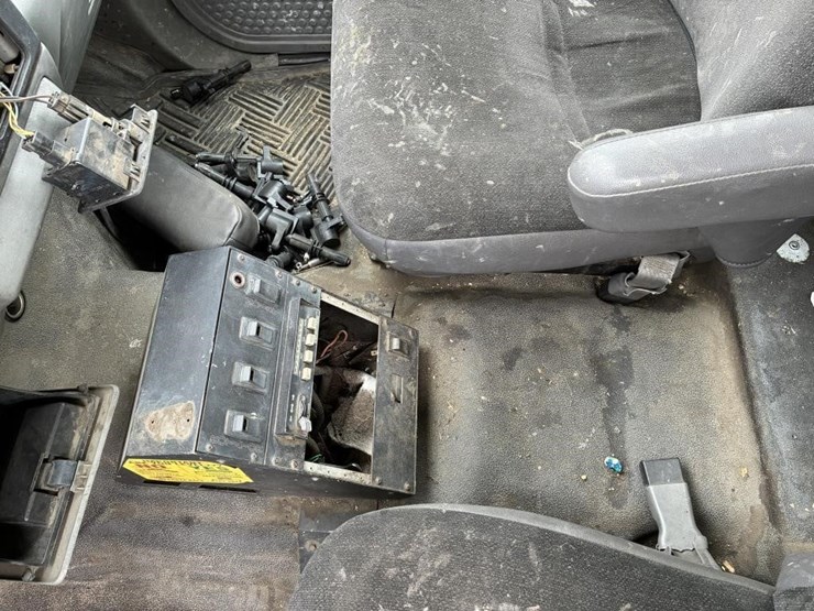 2007-ford-f450-image-22