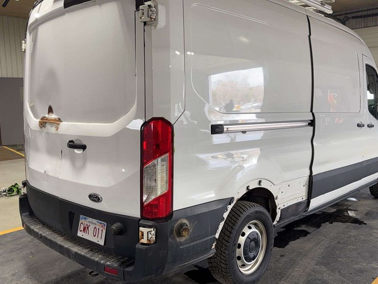 2019-ford-transit-image-5