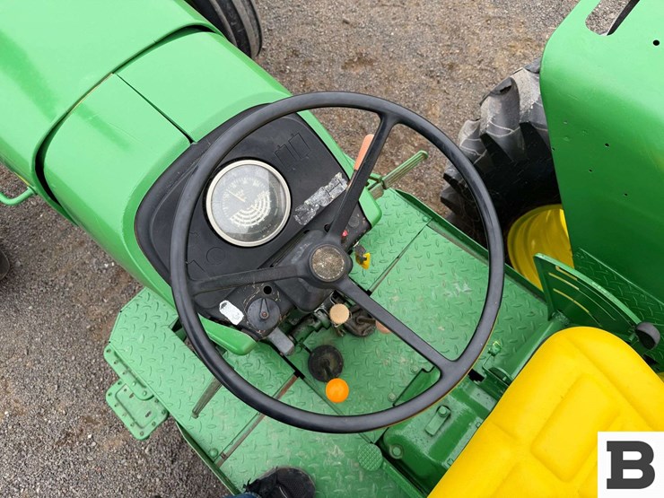 1980-john-deere-2940-image-37