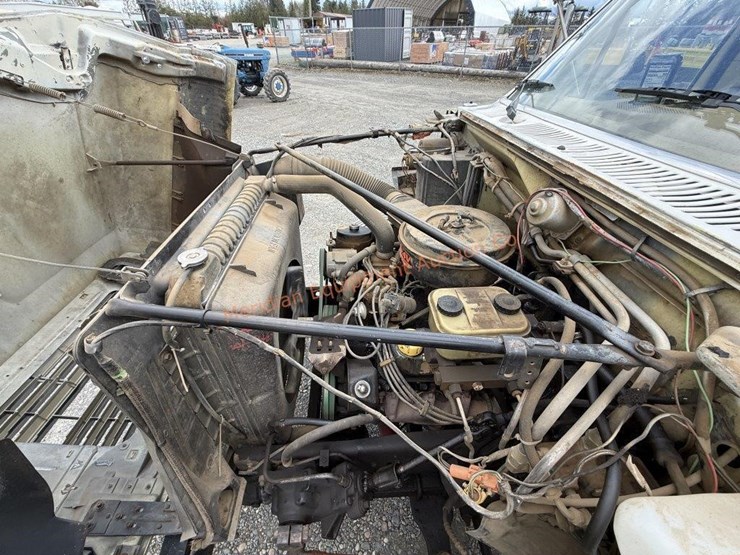 1985-ford-f600-image-40