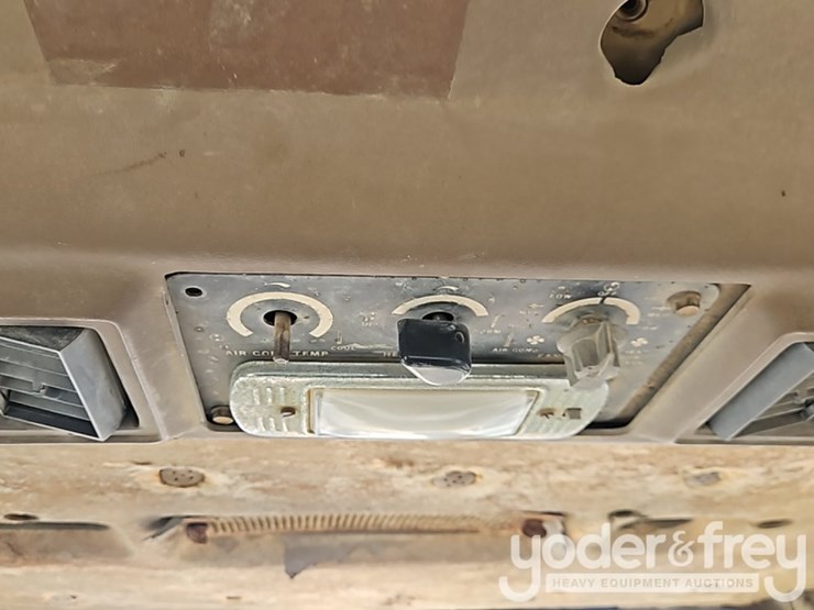 1981-caterpillar-d9h-image-38