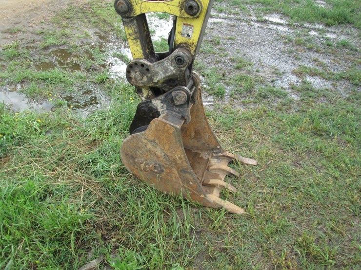 yanmar-vio35-image-14