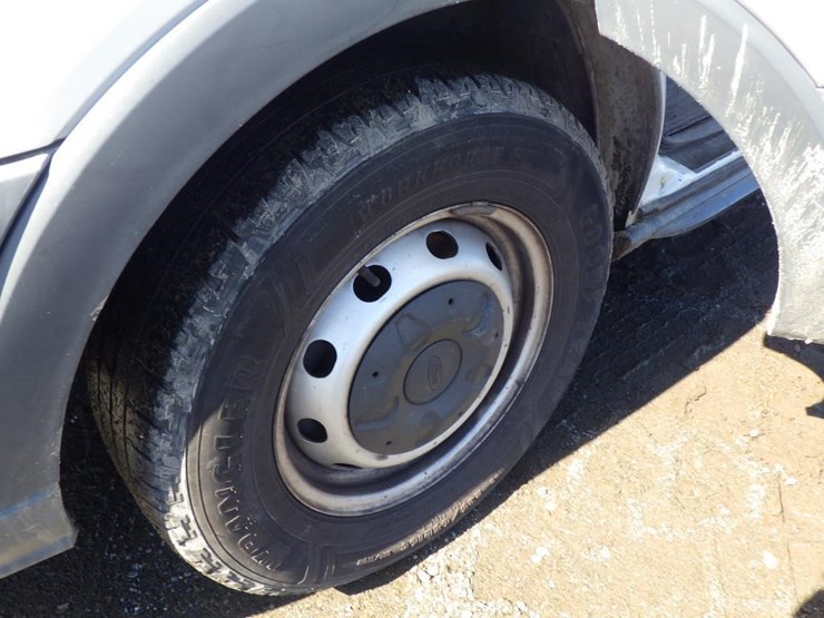 2017-ford-transit-image-13