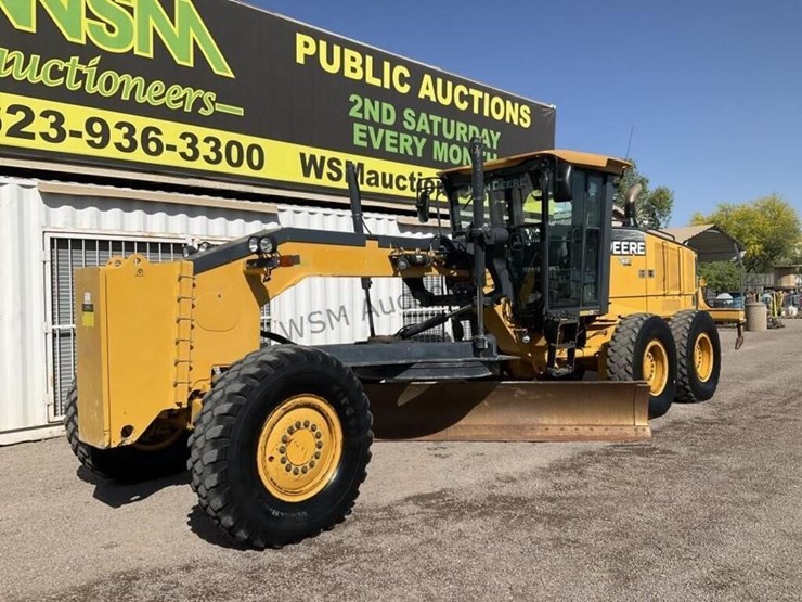 2011-deere-672g-image-3