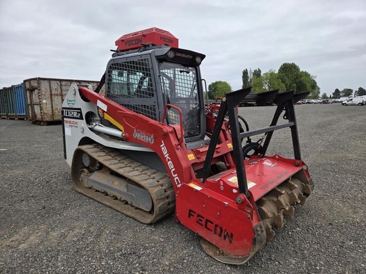 2022-takeuchi-tl12-image-3