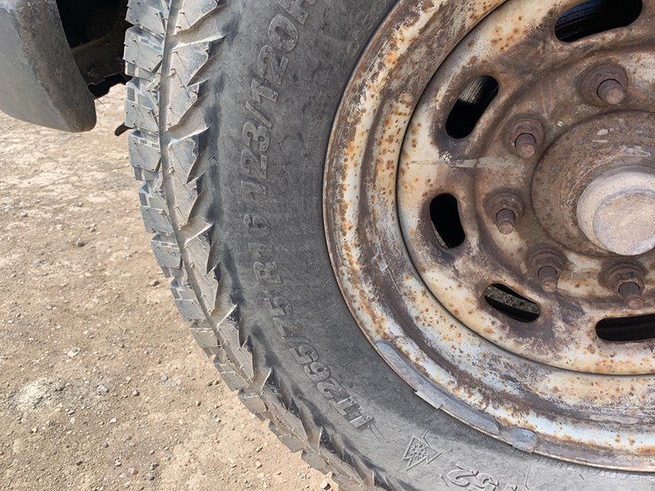 2004-ford-f350-image-15