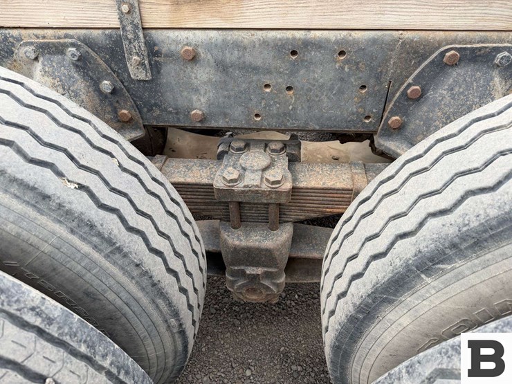 1974-international-f1800-image-25