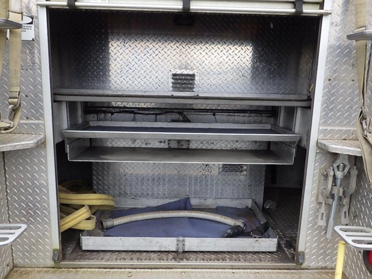 1995-ford-l9000-image-9