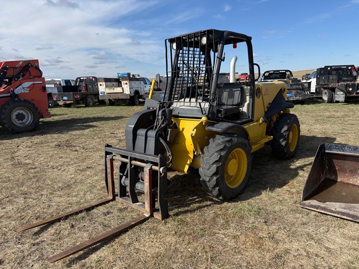 jcb-520-image-1