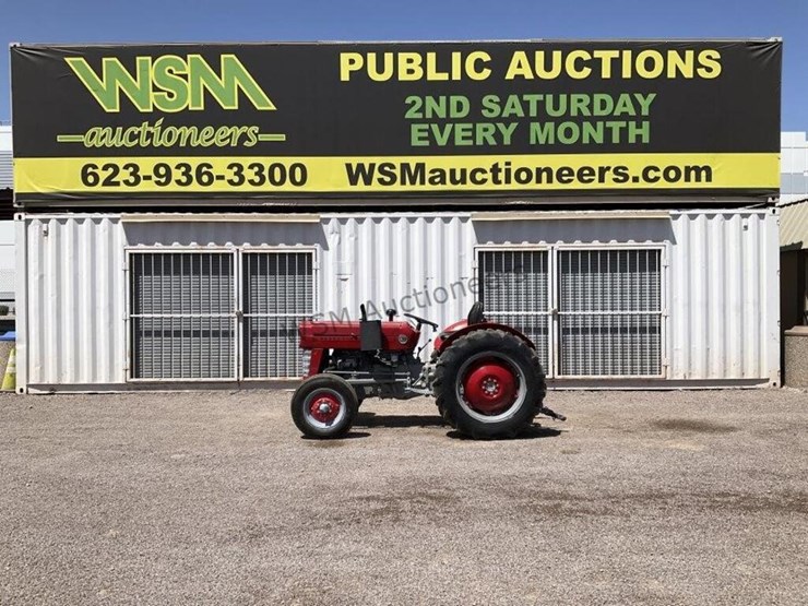 massey-ferguson-135-image-1