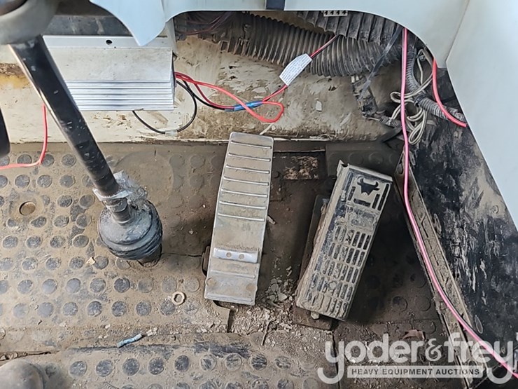 2000-terex-ta40-image-22