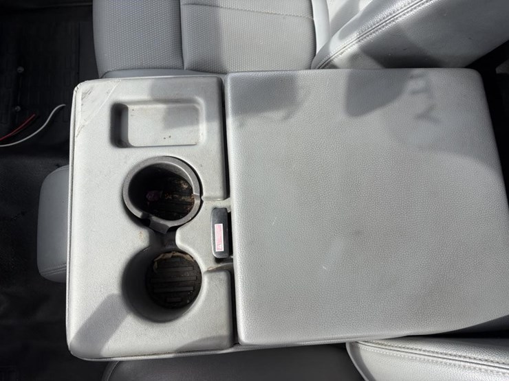 2013-ford-f250-image-16