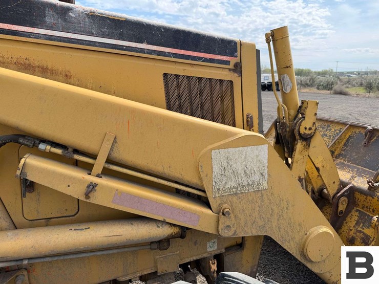 1993-caterpillar-416b-image-56