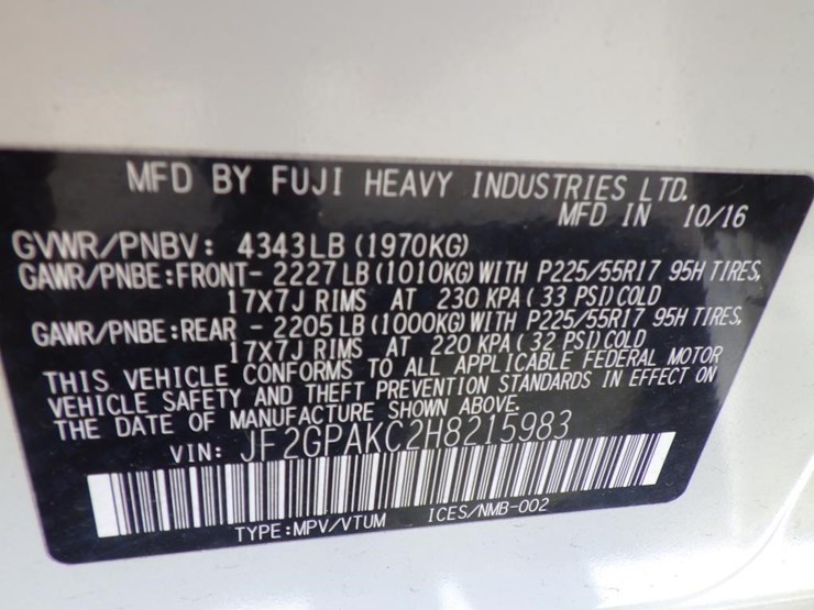 2017-subaru-crosstrek-image-16