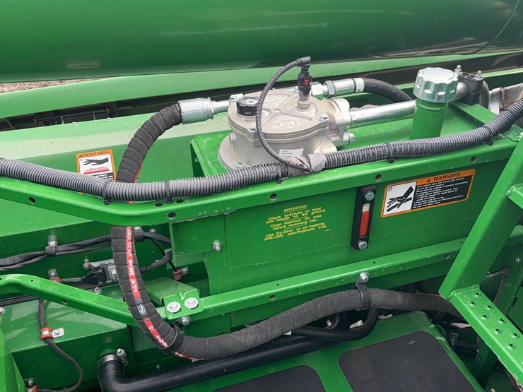 2023-john-deere-s780-image-24