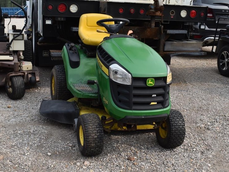 john-deere-d105-image-1