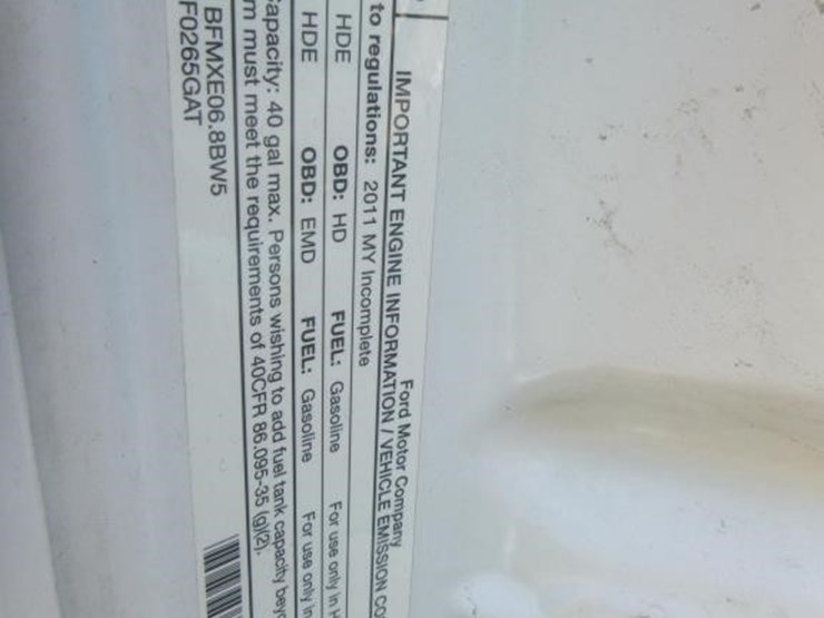 2011-ford-f550-image-22