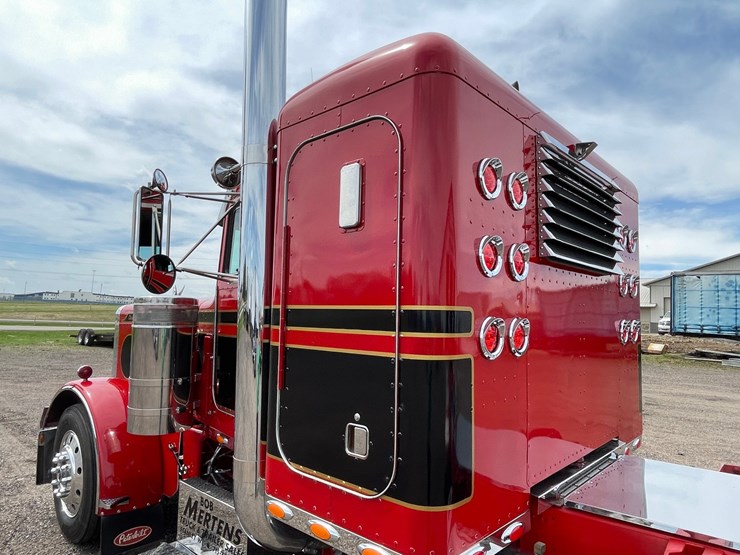 1976-peterbilt-359-image-18