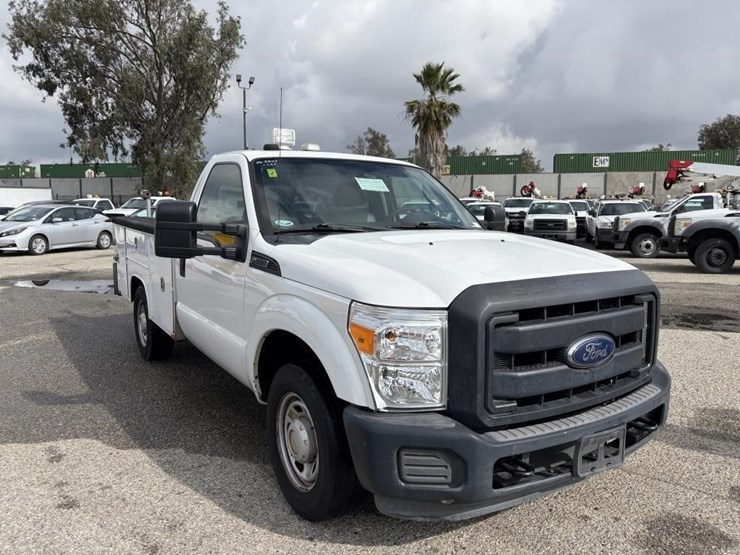 2013-ford-f250-image-2