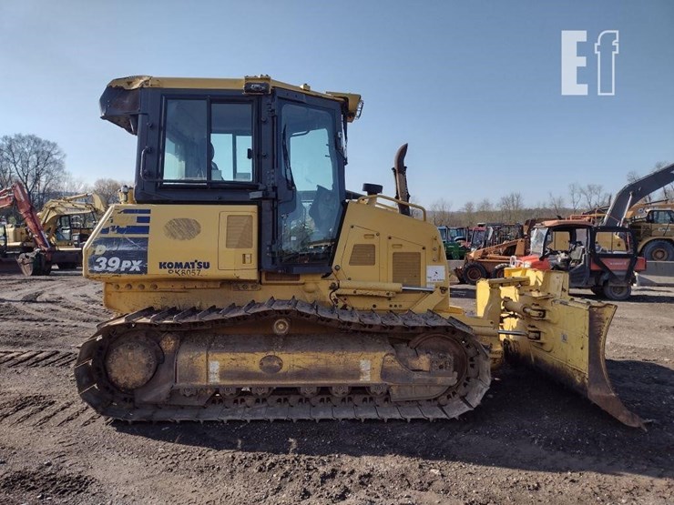 2013-komatsu-d39px-23-image-3