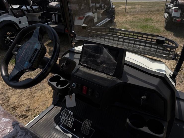 #579-•-#578-•-golf-cart-image-8