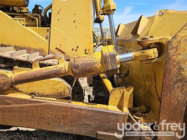 1981-caterpillar-d9l-image-11