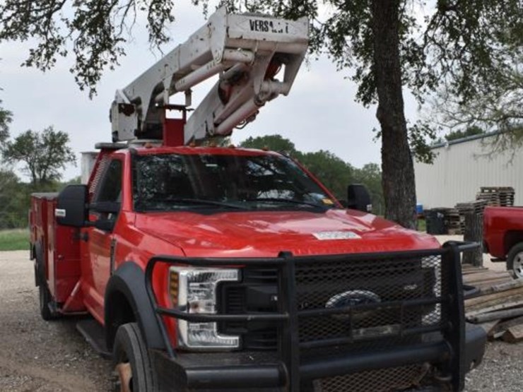 2019-ford-f550-image-2