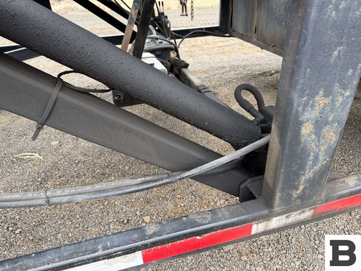 2007-sun-country-car-hauler-trailer-image-18