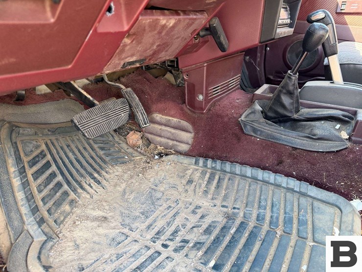 1987-nissan-pickup-image-27