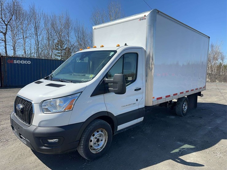 2020-ford-transit-image-1