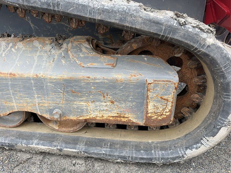 2024-takeuchi-tl6r-image-15