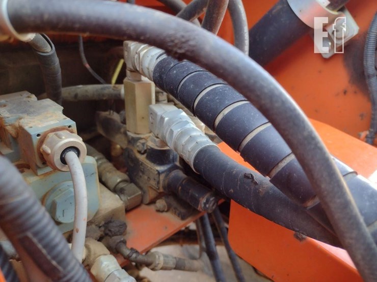 hitachi-zw80-5b-image-18