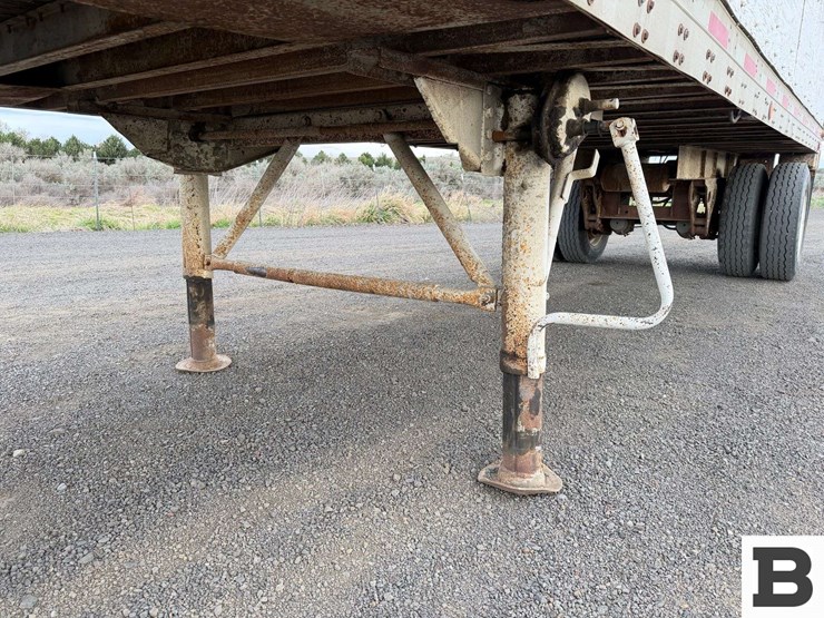 1984-fruehauf-open-top-image-11