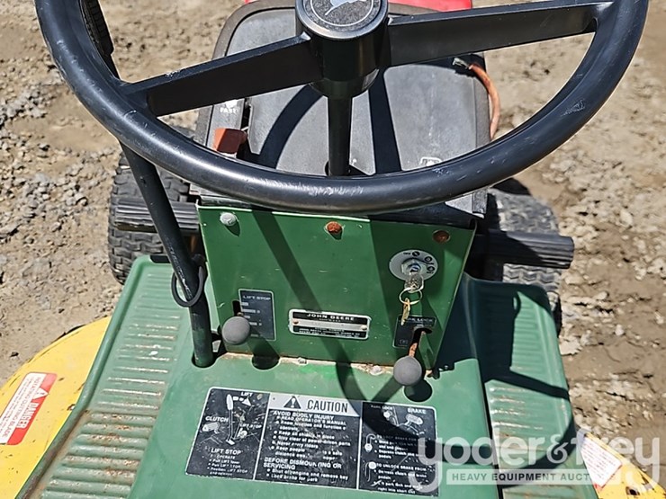john-deere-111-image-19