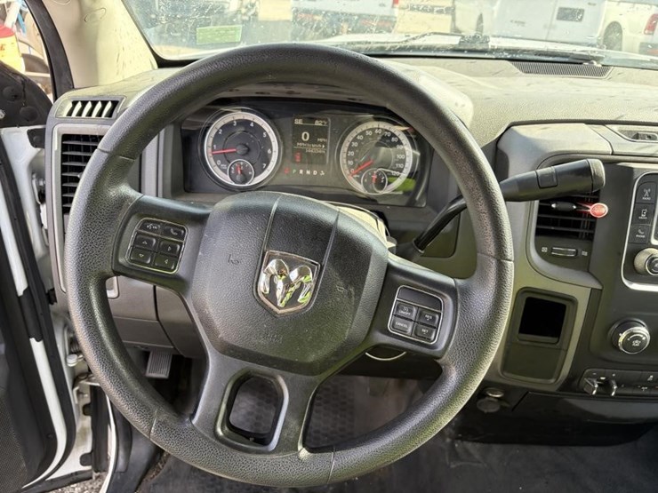 2018-ram-2500-hd-image-11
