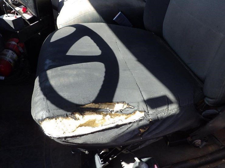 2005-utility-combo-image-42