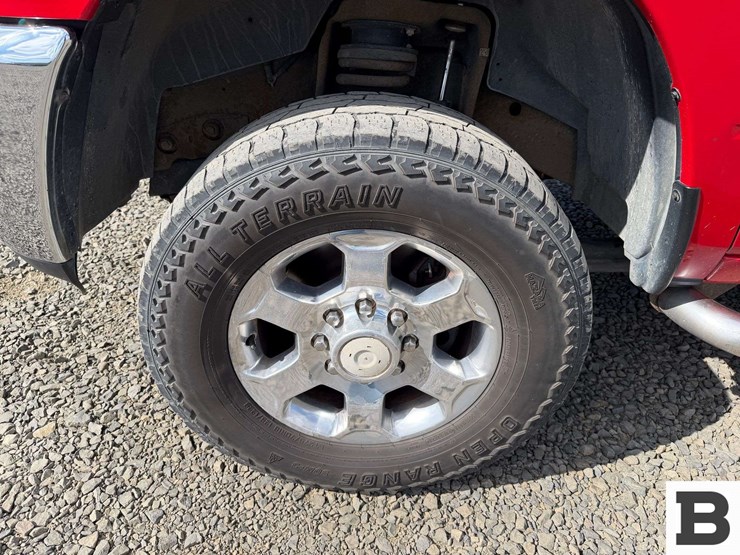 2016-dodge-2500-image-10