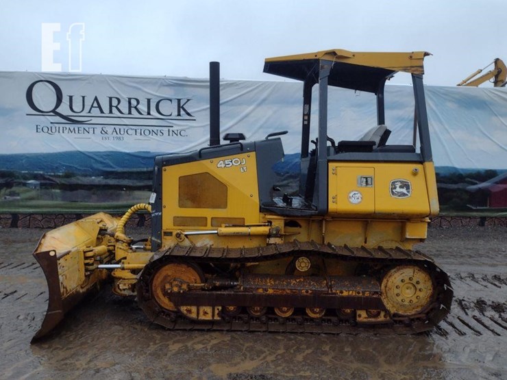 2013-deere-450j-image-1