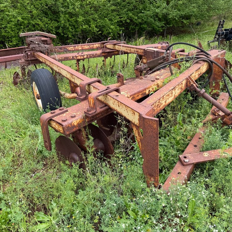 #526 • #526 • 8 Foot Offset Harrow