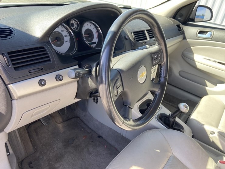 2006-chevrolet-cobalt-sedan-image-20
