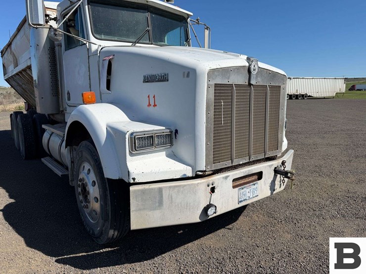 1987-kenworth-t600-image-8