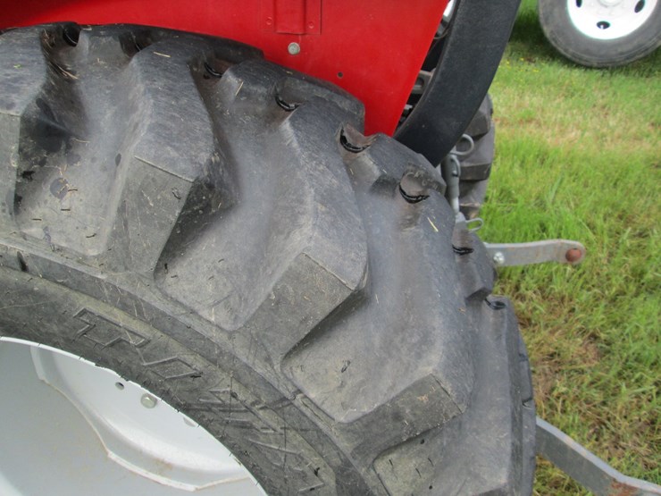 massey-ferguson-1734e-image-5