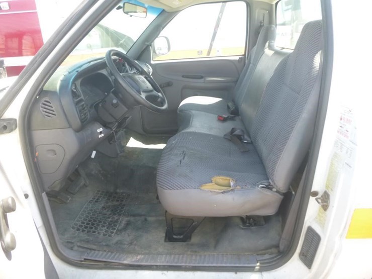 2001-dodge-ram-2500-image-6