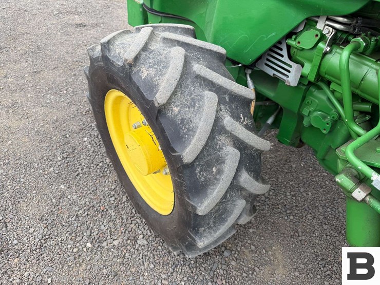 2020-john-deere-5075gl-image-14