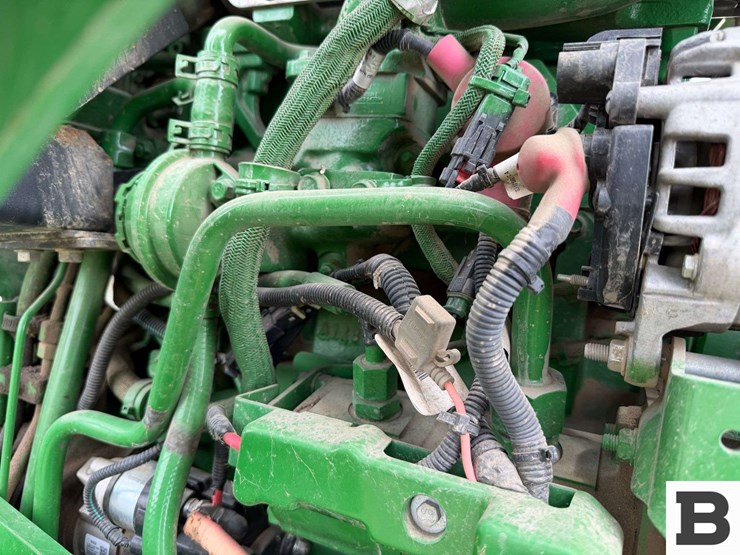 2015-john-deere-5075e-image-67