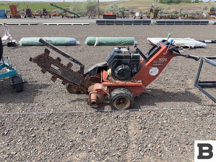 ditch-witch-1020-image-1