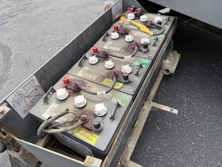 2013-skyjack-sjiii3219-image-21